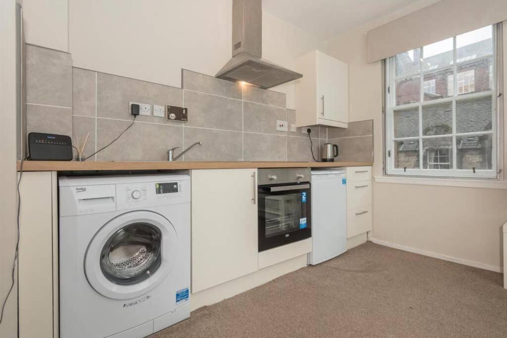 One Bedroom Websters Land Flat - Grassmarket Edinburgh Kültér fotó